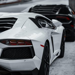 Автомобильная Безопасность: Комплексный Взгляд на Ключевые Факторы